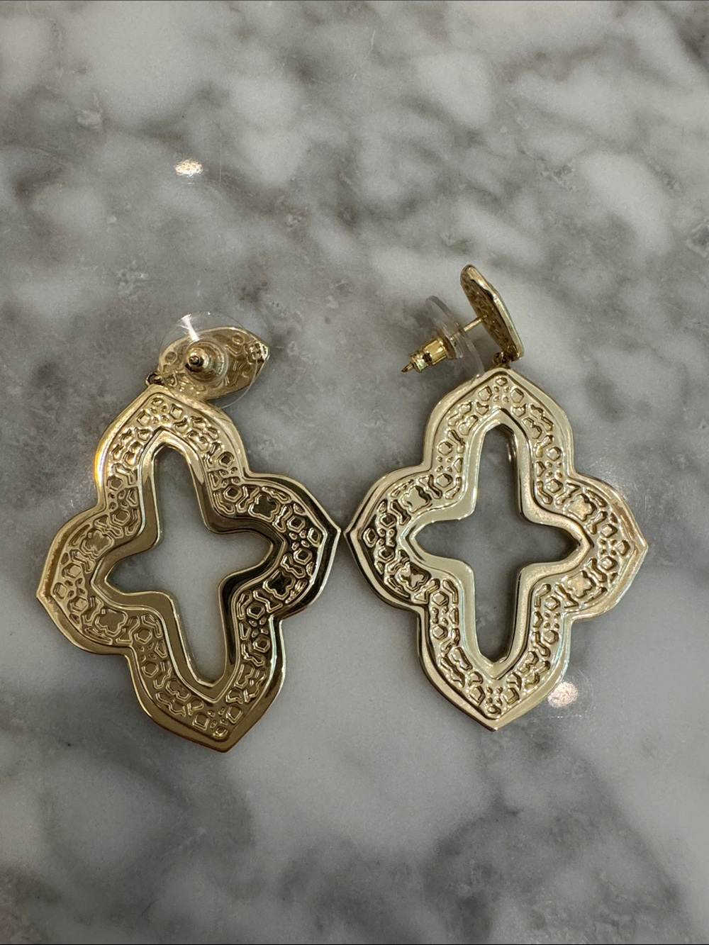 Kendra Scott Gold Layered Quatrefoil Drop Earrings - Picture 2 of 2